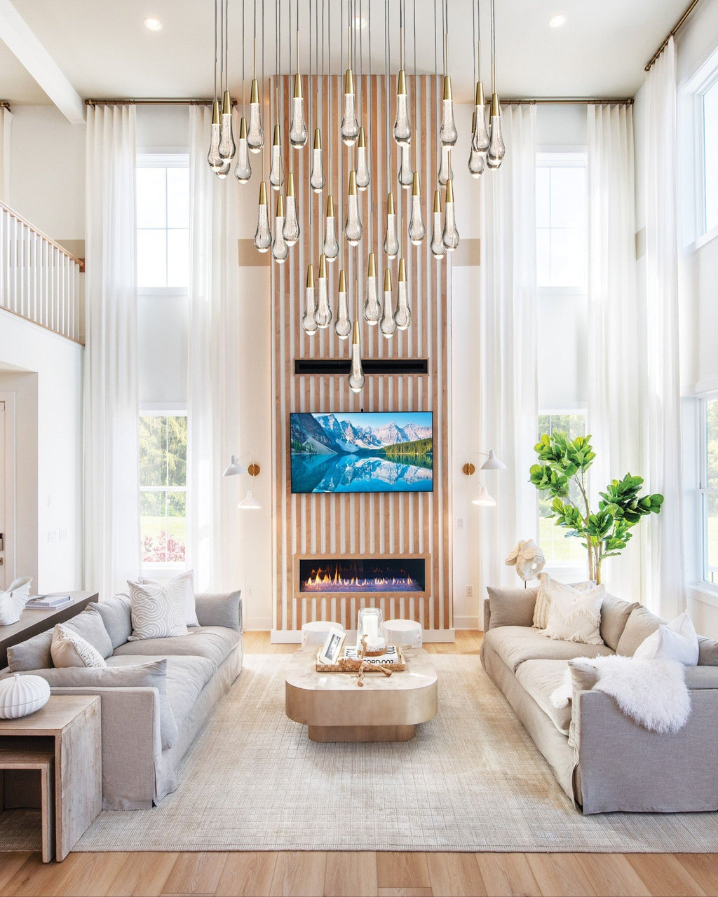 Soltaire Round Chandelier