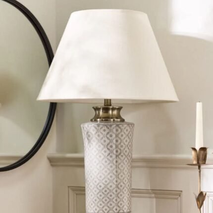 VINTAGE STYLE MOSAIC PATTERNED TABLE LAMP