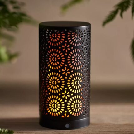 FLAME EFFECT TABLETOP LANTERN